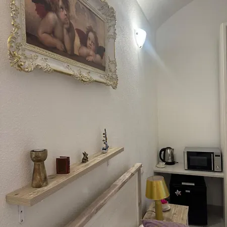Stanza Angeli Apartment *